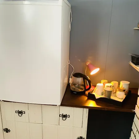 Appartement Liten Inkludert Frokost *