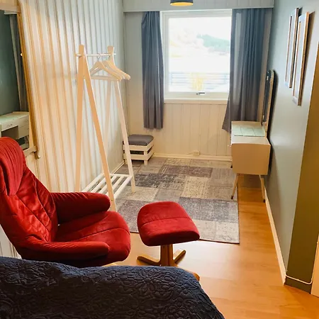 Liten Med To Soverom Valberg