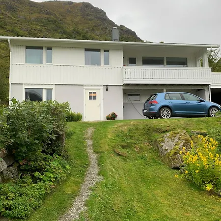 شقة Liten Med To Soverom Valberg