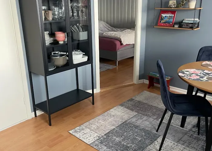 Apartamento Liten Med To Soverom